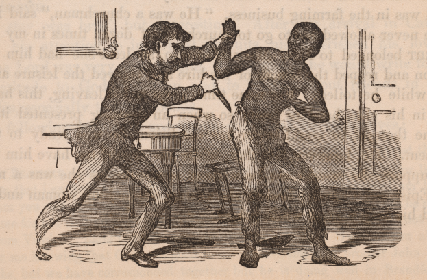 Zwei Männer kämpfen, einer hält ein Messer, mit Stühlen und einem Tisch im Hintergrund und Text am unteren Bildrand.