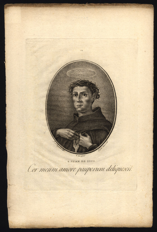 Ein altes Buch mit einer Schwarz-Weiß-Zeichnung eines Mannes mit ernstem Gesichtsausdruck, der direkt in die Kamera schaut, umgeben von kursivem Text in einem weißen Rahmen.