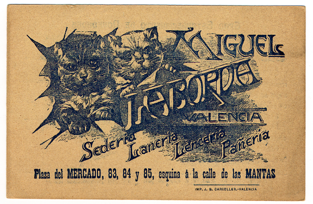 Eine alte Visitenkarte mit einem Bild von zwei Katzen und einem Text, der sie beschreibt.